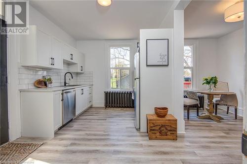 255 Raglan Street Unit# 1, Woodstock, ON - Indoor Photo Showing Kitchen