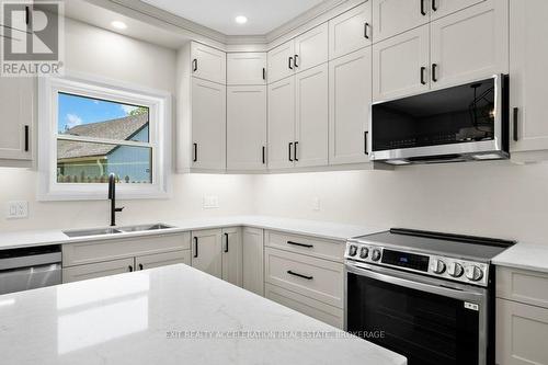 16 Palace Road, Greater Napanee, ON - Indoor Photo Showing Kitchen With Double Sink With Upgraded Kitchen