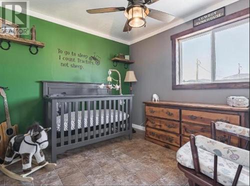 5880 Gardi Road, Kamloops, BC - Indoor Photo Showing Bedroom