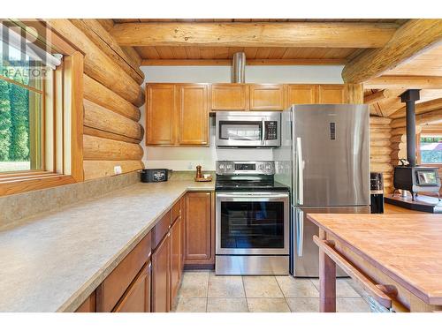 1860 Agate Bay Road, Barriere, BC - Indoor Photo Showing Kitchen