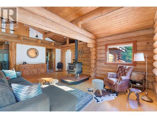 1860 Agate Bay Road, Barriere, BC - Indoor With Fireplace