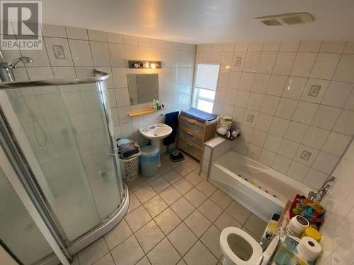 1125 Vista Point Road, Barriere, BC - Indoor Photo Showing Bathroom