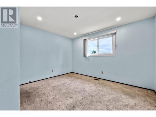 112 Holway Street, Kamloops, BC - Indoor Photo Showing Other Room