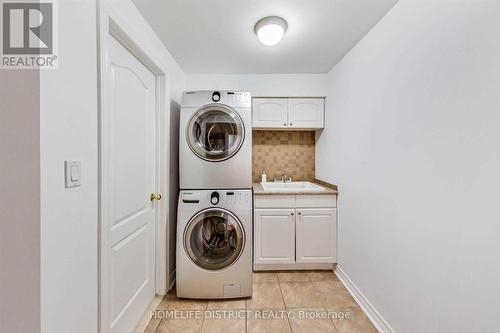 60 Whitefaulds Road, Vaughan, ON - Indoor Photo Showing Laundry Room