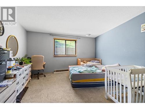 555 Dalgleish Drive Unit# 202, Kamloops, BC - Indoor Photo Showing Bedroom