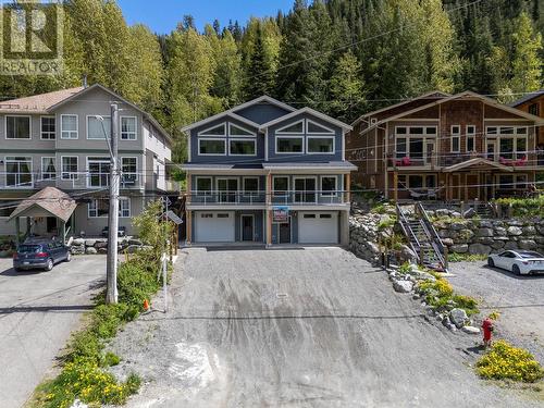 1365 Burfield Drive, Sun Peaks, BC - Outdoor With Facade