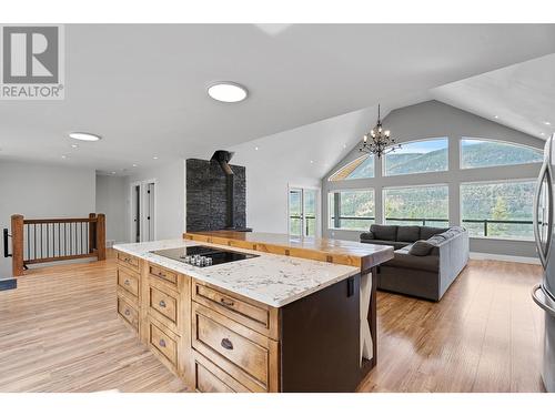 289 Orchard Lake Road, Kamloops, BC - Indoor