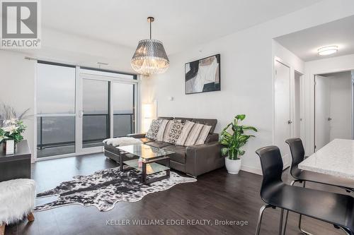 1608 - 2081 Fairview Street, Burlington, ON - Indoor Photo Showing Living Room