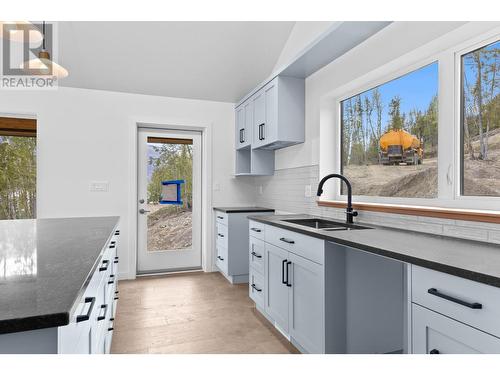 5600 Adams West Fsr Unit# Lot 1, Adams Lake, BC - Indoor Photo Showing Kitchen With Double Sink