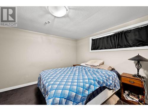 486 Fortune Drive, Kamloops, BC - Indoor Photo Showing Bedroom