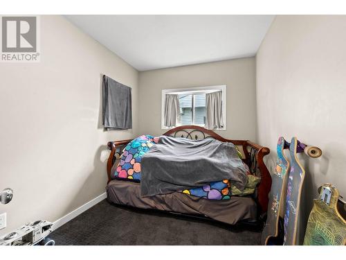 486 Fortune Drive, Kamloops, BC - Indoor Photo Showing Bedroom