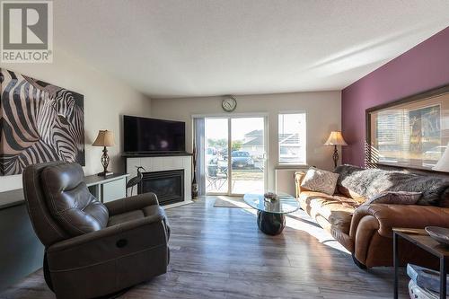 807 Railway Avenue Unit# 34, Ashcroft, BC - Indoor Photo Showing Living Room With Fireplace