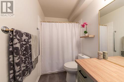 807 Railway Avenue Unit# 34, Ashcroft, BC - Indoor Photo Showing Bathroom