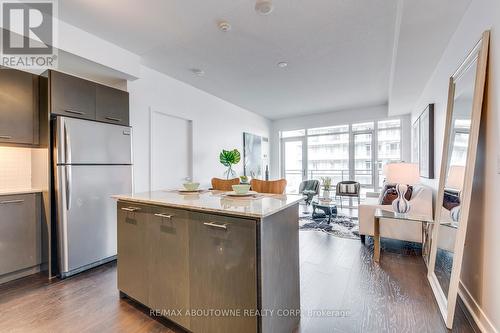 1909 - 365 Prince Of Wales Drive, Mississauga, ON - Indoor Photo Showing Kitchen With Stainless Steel Kitchen