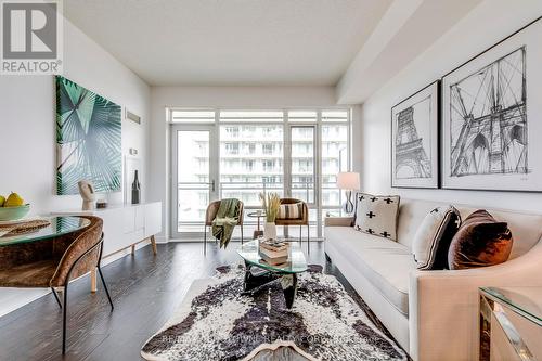 1909 - 365 Prince Of Wales Drive, Mississauga, ON - Indoor Photo Showing Living Room