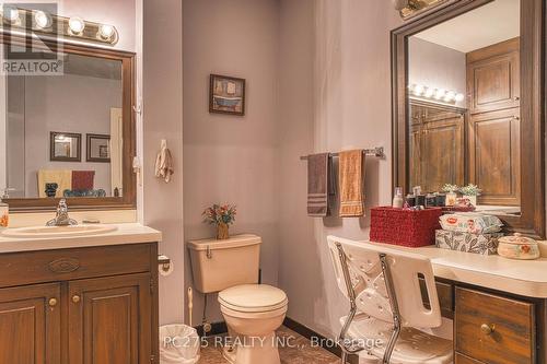 77 Montreal Street, Goderich (Goderich Town), ON - Indoor Photo Showing Bathroom