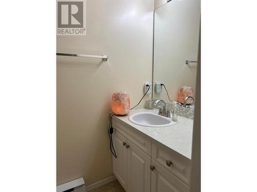 1876 Tranquille Road Unit# 1, Kamloops, BC - Indoor Photo Showing Bathroom