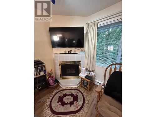 1876 Tranquille Road Unit# 1, Kamloops, BC - Indoor With Fireplace