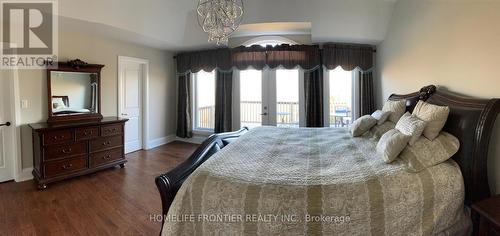 661 Park Road, Innisfil, ON - Indoor Photo Showing Bedroom