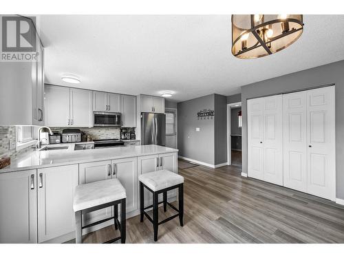 1487 Stage Road, Cache Creek, BC - Indoor Photo Showing Kitchen With Double Sink