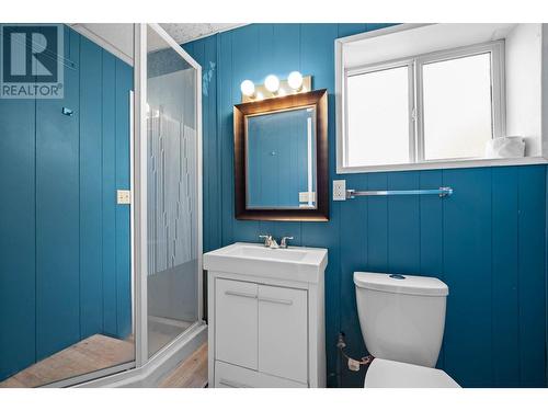 1487 Stage Road, Cache Creek, BC - Indoor Photo Showing Bathroom