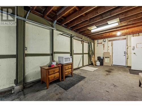 1487 Stage Road, Cache Creek, BC - Indoor Photo Showing Basement