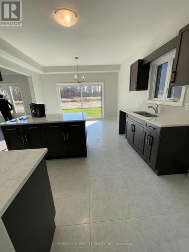 64 Marie Street, Pelham, ON - Indoor Photo Showing Kitchen With Double Sink