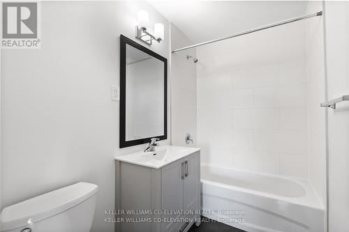 512 - 10 Fontenay Court, Toronto, ON - Indoor Photo Showing Bathroom