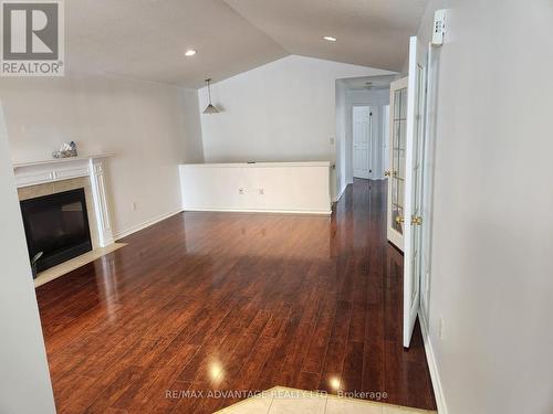 963 Bitterbush Crescent, London, ON - Indoor Photo Showing Other Room With Fireplace