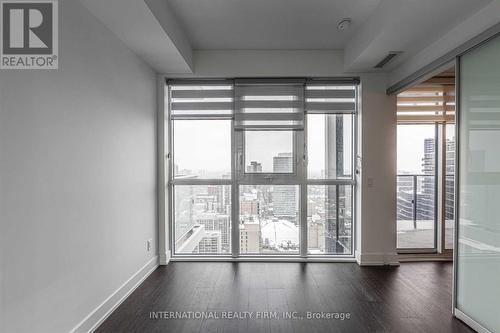 3909 - 7 Grenville Street, Toronto, ON - Indoor Photo Showing Other Room