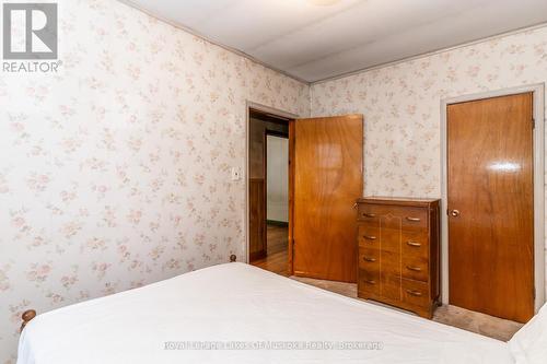 2592 Highway 141 W, Muskoka Lakes (Watt), ON - Indoor Photo Showing Bedroom