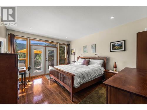 4101 Sundance Drive, Sun Peaks, BC - Indoor Photo Showing Bedroom