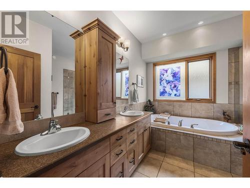 4101 Sundance Drive, Sun Peaks, BC - Indoor Photo Showing Bathroom