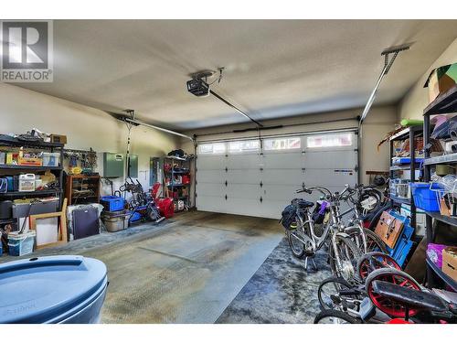 4101 Sundance Drive, Sun Peaks, BC - Indoor Photo Showing Garage