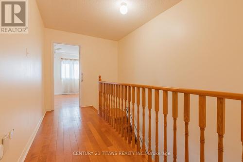 106 Weather Vane Lane, Brampton, ON - Indoor Photo Showing Other Room