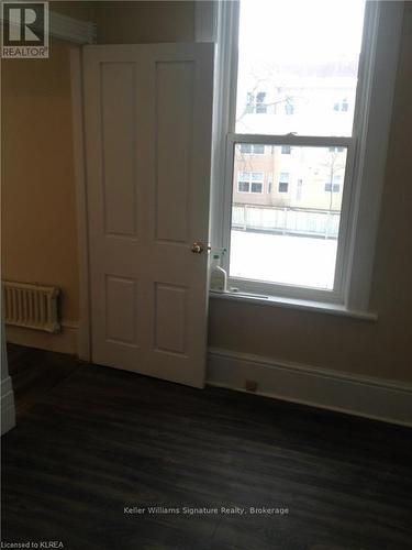 9 Simcoe Street, Kawartha Lakes (Lindsay), ON - Indoor Photo Showing Other Room