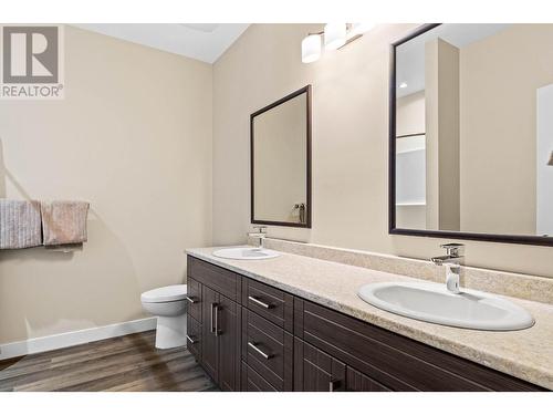 996 Quails Roost Court, Kamloops, BC - Indoor Photo Showing Bathroom