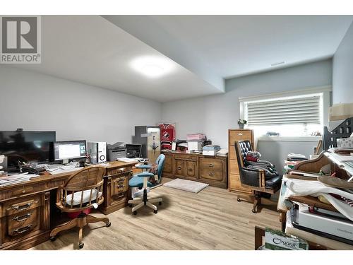 996 Quails Roost Court, Kamloops, BC - Indoor Photo Showing Office