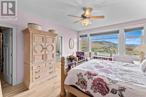 996 Quails Roost Court, Kamloops, BC - Indoor Photo Showing Bedroom