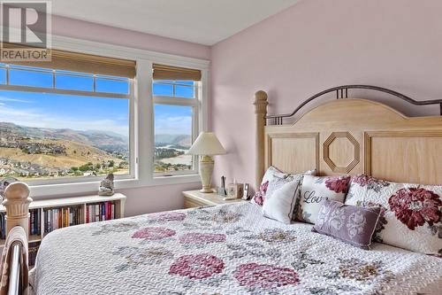 996 Quails Roost Court, Kamloops, BC - Indoor Photo Showing Bedroom