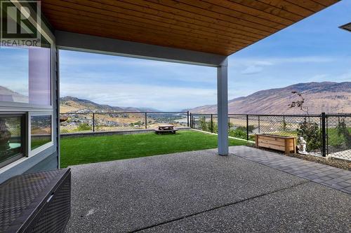 996 Quails Roost Court, Kamloops, BC - Outdoor With View With Exterior