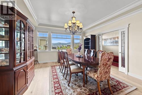 996 Quails Roost Court, Kamloops, BC - Indoor Photo Showing Dining Room