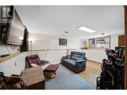 249 Hollyburn Drive, Kamloops, BC - Indoor