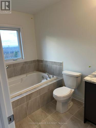 311 Port Crescent, Welland, ON - Indoor Photo Showing Bathroom