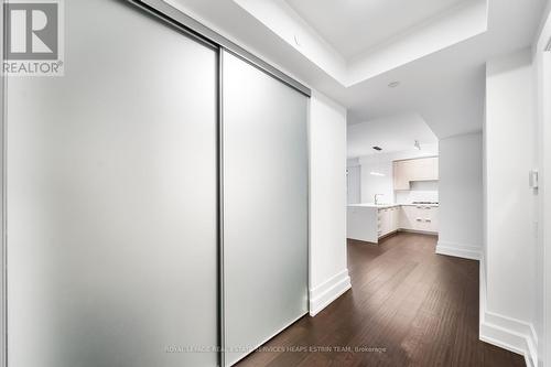 305 - 3 Southvale Drive, Toronto, ON - Indoor Photo Showing Other Room