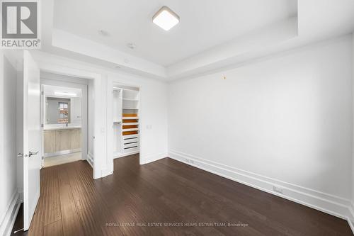 305 - 3 Southvale Drive, Toronto, ON - Indoor Photo Showing Other Room