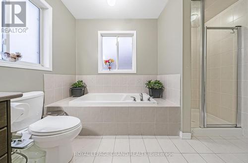 19 Iceberg Trail, Brampton, ON - Indoor Photo Showing Bathroom