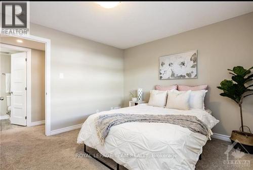 207 Infusion Pvt W, Ottawa, ON - Indoor Photo Showing Bedroom