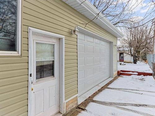 Garage - 19 Rue Boyer, Saint-Isidore, QC - Outdoor With Exterior