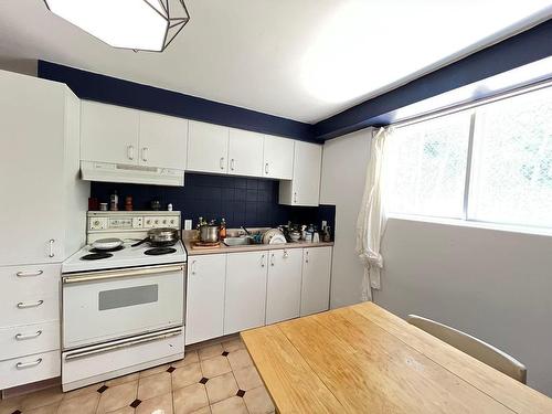 Kitchen - 2025A Boul. Gouin E., Montréal (Ahuntsic-Cartierville), QC - Indoor Photo Showing Kitchen With Double Sink